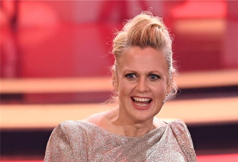 Bremerhaven: Spannung vorm Finale zum Kita-Preis Barbara Schöneberger führt am Mittwoch durchs Programm der Preisverleihung zum Deutschen Kita-Preis. Die Bücher-Kitas aus Bremerhaven und dem Landkreis sind nominiert.