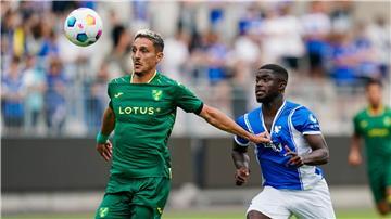  Braydon Manu (r.) wechselt auf Leihbasis zum VfL Osnabrück.