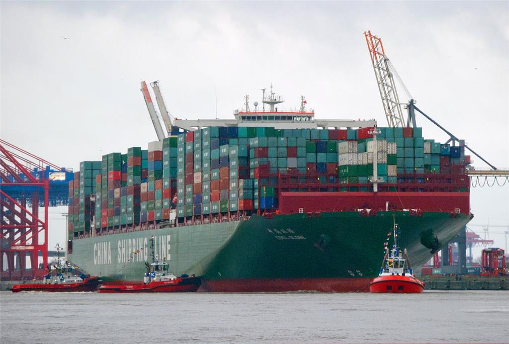   › „CSCL Globe“ Globe-Klasse, China Shipping Container Lines (CSCL), 400 Meter ...