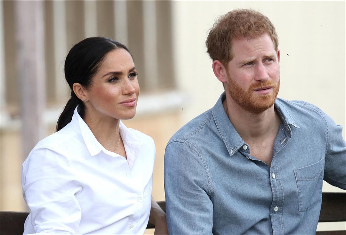 Im Streit um Paparazzi-Fotos ihres Sohnes haben Prinz Harry und Herzogin Meghan Erfolg gehabt und die Bilder ausgehändigt bekommen.
