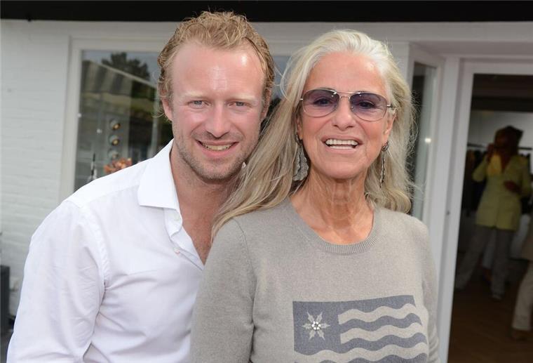 Die „Cashmere-Queen“: Iris von Arnim feiert 80. Geburtstag Seit 2009 führt Iris von Arnim das Label mit ihrem Sohn Valentin. (Archivbild)