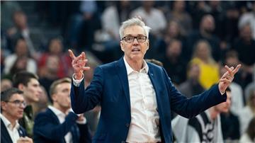  Trainer Gordon Herbert verlor mit den Bayern im Topspiel bei der AS Monaco.