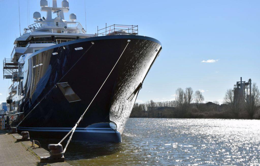 116 Meter ist sie lang und 18 Meter breit, die Luxusyacht des neuseeländischen M...