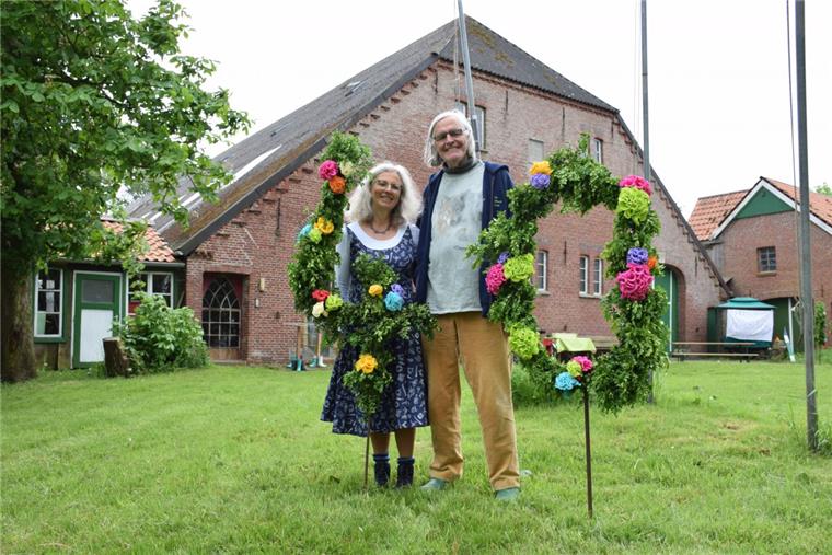 Umweltstation Iffens feiert 40-jähriges Bestehen 1978 ist die Umweltstation in Iffens in Betrieb gegangen. Zur Feier luden Bärbel Supper und Wolfgang Meiners am Freitag ein.