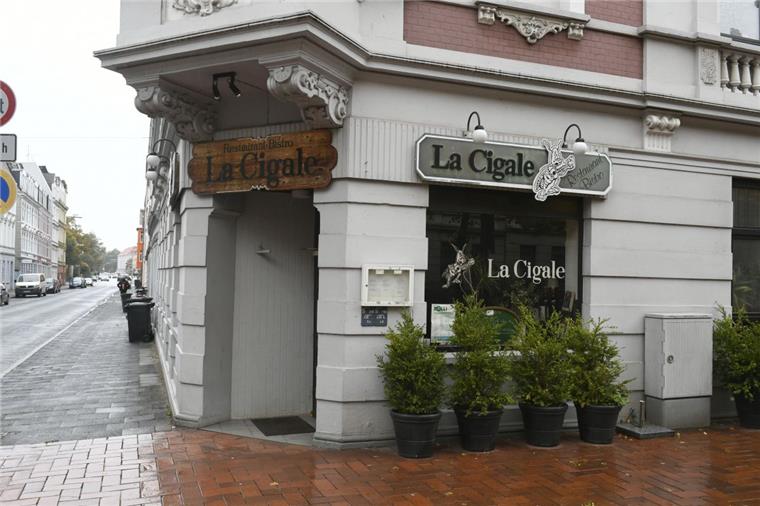 Bremerhaven: Restaurant La Cigale schließt nach 32 Jahren 1985 haben Arild und Ilga Rechtsprecher das "La Cigale" in der Goethestraße eröffnet. Nach 32 Jahren schließen sie es nun aus gesundheitlichen Gründen.