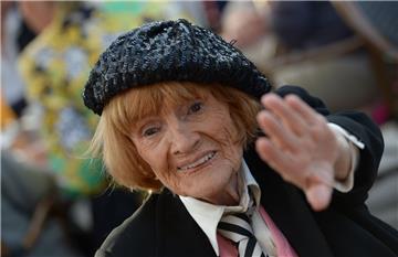 2. Dezember 2016: Schauspielerin und &quot;Mutter Courage&quot; Gisela May stirbt im Alter von 92 Jahren.