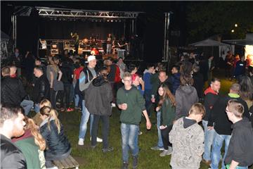 20 Bands rocken das Beerster Gymnasium: So sah es auf dem NIG-Rock-Festival aus.