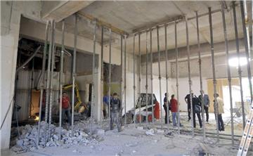 2011 lief der Bau der neuen Einsatzleitstelle der Feuerwehr an der Hexenbrücke in Bremerhaven auf Hochtouren. Jetzt wird die IRLS wieder zur Baustelle. Es geht aber nicht mehr um Baufragen, sondern um Politik.