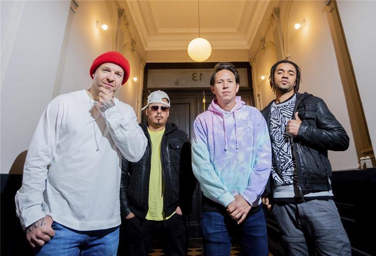 Die Band Culcha Candela bestehend aus Mateo Jasik (l-r), Don Cali, Chino con Estilo und Johnny Strange (bürgerlich John Magiriba Lwanga).