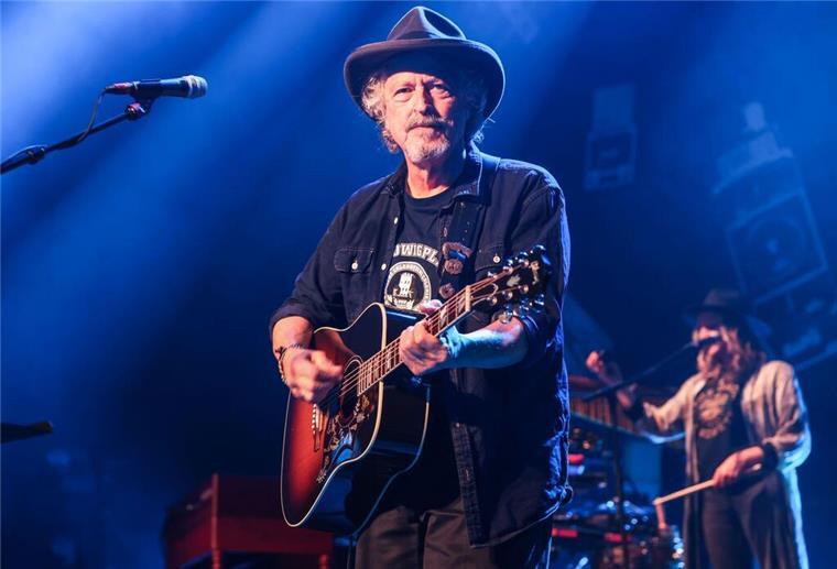 BAP geht zum 50. auf Jubiläums-Tour 2026 wird für BAP das Jahr der Jubiläen: Die Band wird 50 Jahre alt, Wolfgang Niedecken 75. Das wird gebührend gefeiert (Archivbild).