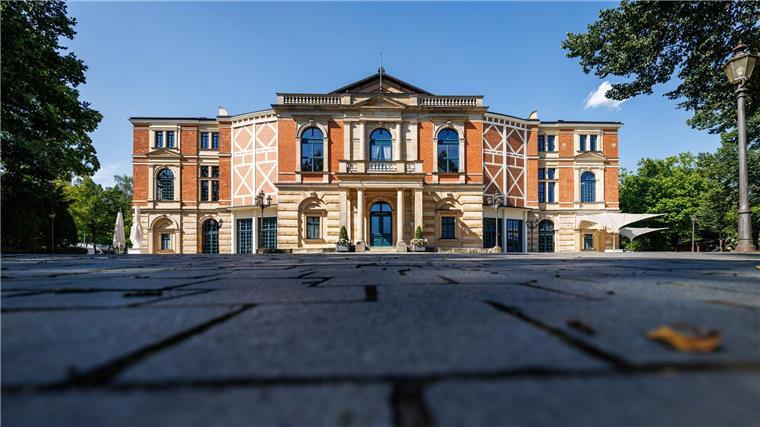 Förderverein bietet eine Million - Festspiele: zu spät 2026 wollten die Festspiele groß Jubiläum feiern - doch für die großen Pläne fehlt das Geld. (Archivbild)