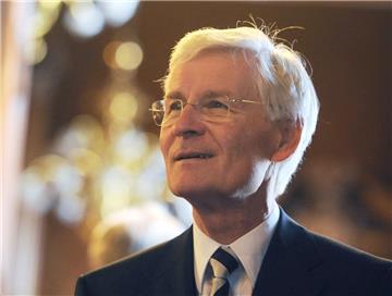 23. August: Der ehemaliger Hamburger Bürgermeister Henning Voscherau (SPD) stirbt im Alter von 75 Jahren nach einer Operation.