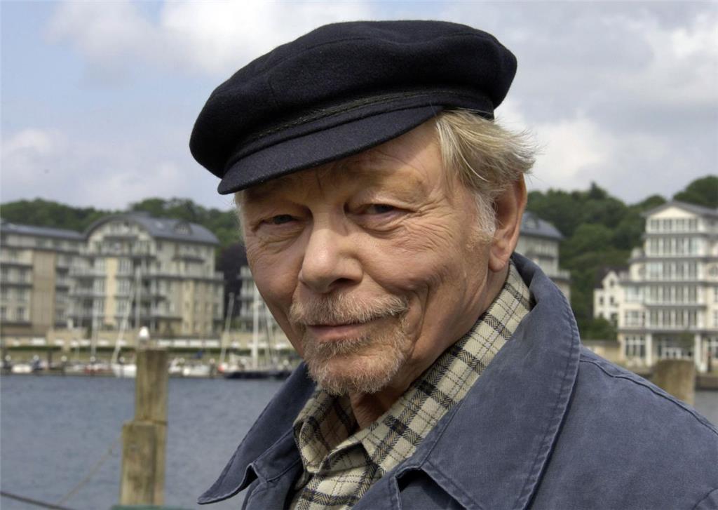 30. April 2016: Der Schauspieler Uwe Friedrichsen stirbt im Alter von 81 Jahren in einem Hamburger Krankenhaus.