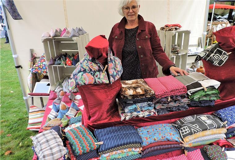 Zwei Tage Kunsthandwerkermarkt in Nordenham 30 Kunsthandwerk-Stände werden am Wochenende auf dem Nordenhamer Marktplatz stehen.