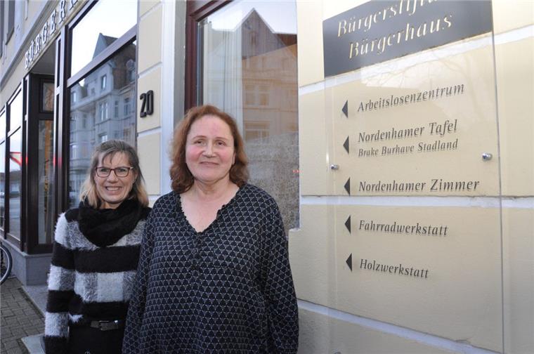 31 Jahre lag das Nordenhamer Arbeitslosenzentrum geleitet 31 Jahre lang hat Maria Groß-Bölting (rechts) das Nordenhamer Arbeitslosenzentrum geleitet. Sie geht nun in Ruhestand. Zum 1. März übernimmt Süntka Janßen (links) die Leitung.