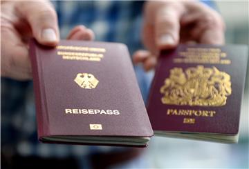 44 Briten haben bereits die Gelegenheit genutzt und im Cuxland einen Antrag auf Einbürgerung gestellt. 