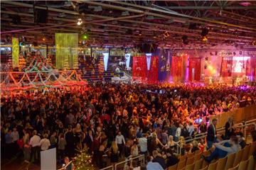 5000 Besucher - ausverkauft.