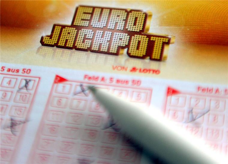 57 Millionen Euro abräumen und für immer Spaß haben 57 Millionen Euro warten im Jackpot auf einen Gewinner.