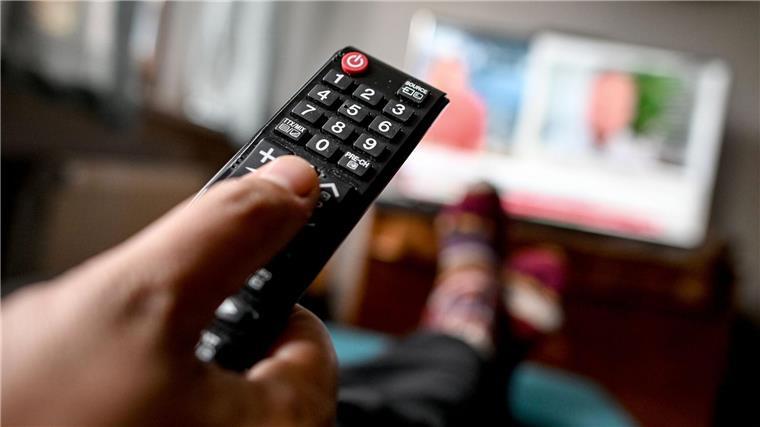 ZDF-Krimi liegt deutlich vor Tragikomödie 6,02 Millionen Menschen sahen die ZDF-Krimi-Reihe „Die Chefin“.
