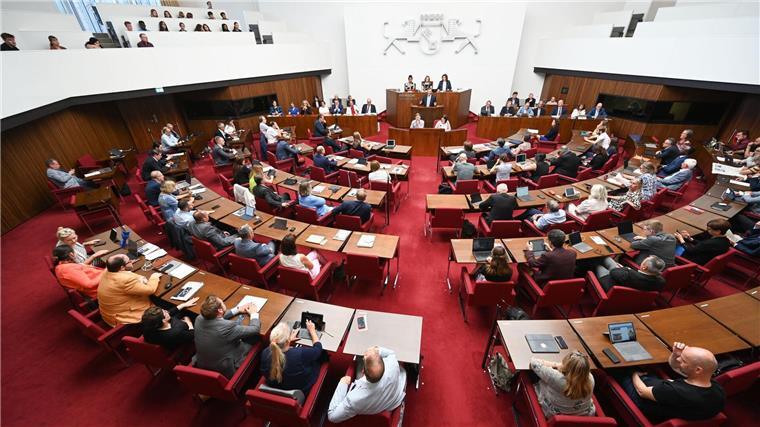 Bremer Fraktion Bündnis Deutschland verliert Abgeordnete Abgeordente Meltem Sagiroglu verlässt die Fraktion Bündnis Deutschland. (Archivbild)