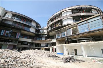 Abrissarbeiten am alten Nordenhamer Krankenhaus. Foto: Lorenz