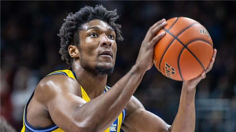 Alba Berlin verpasst Überraschung gegen Belgrad Alba-Center David McCormack muss mit seinem Team eine Niederlage hinnehmen.