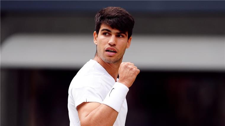 Pokal von Prinzessin Kate - Alcaraz triumphiert in Wimbledon Alcaraz verteidigte gegen Novak Djokovic seinen Wimbledon-Titel.