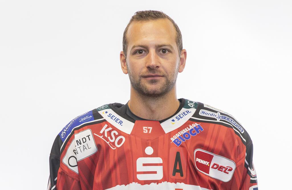 Alex Friesen, Nummer 57 der Fischtown Pinguins.