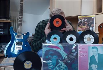 Die Platte ist zurück und dreht sich nicht nur für Vinyl-Enthusiasten