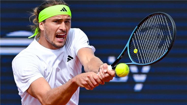 Sieg nach 66 Minuten: Zverev locker in nächster Runde Alexander Zverev hat sein Auftaktspiel in Rom gewonnen.