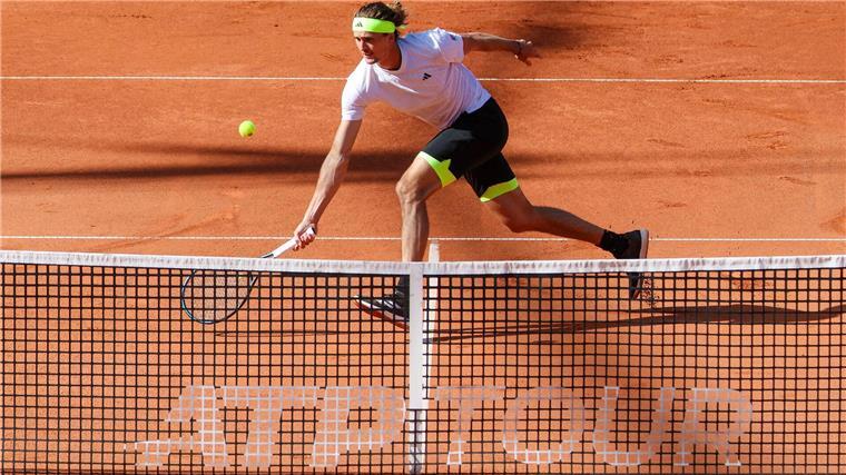 Zverev-Auftakt am Dienstag nach Anreise mit Blitzeinschlag Alexander Zverev hatte eine turbulente Anreise nach Paris.