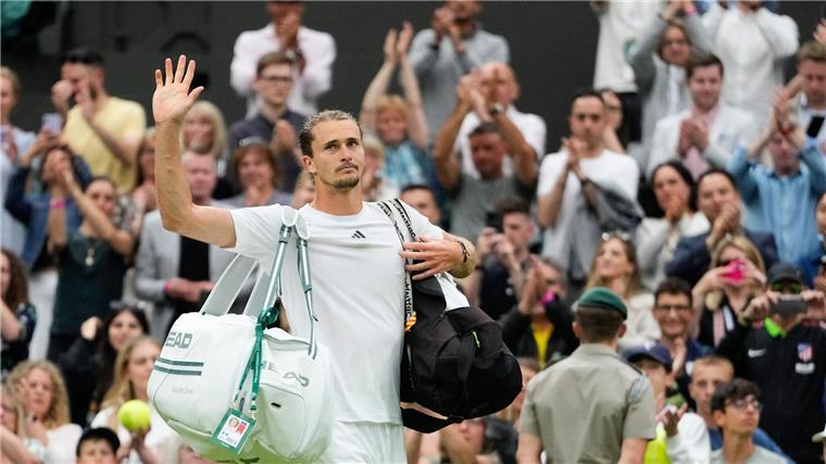 Nächstes Drama: Zverev verzweifelt in Wimbledon Alexander Zverev ist in Wimbledon an Taylor Fritz gescheitert.