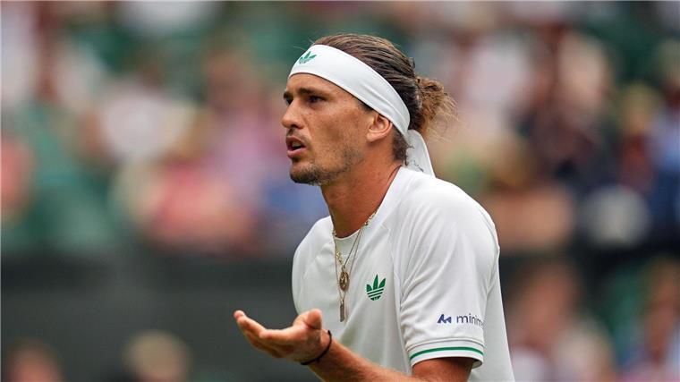 Zverev offenbart nach Erstrunden-Debakel mentale Probleme Alexander Zverev machte nach seinem Ausscheiden bemerkenswerte Aussagen.