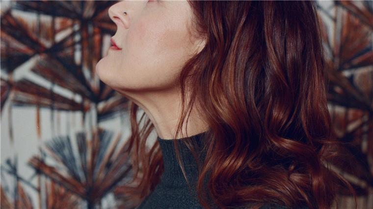 Alison Moyet feiert Jubiläum: „Ich erwarte keinen Hit mehr“ Alison Moyet feiert das 40. Jubiläum ihrer Solokarriere.