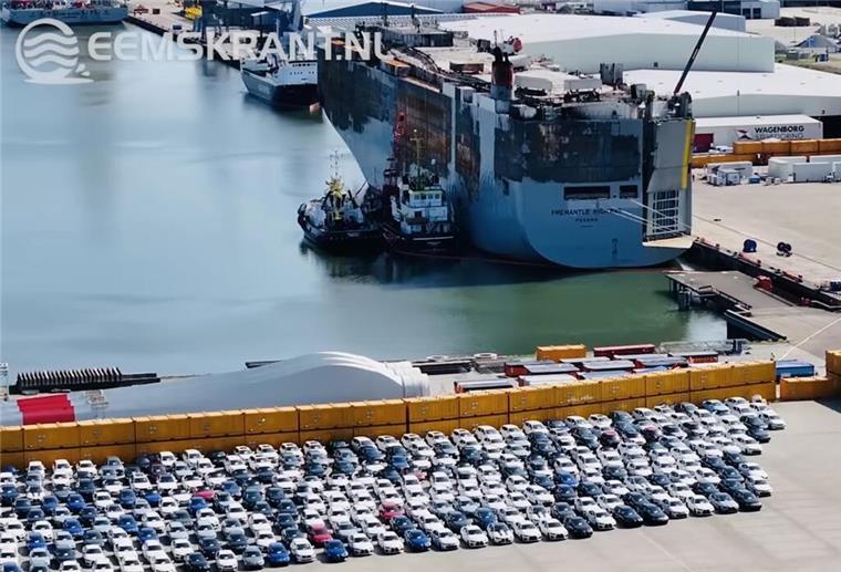 „Fremantle Highway“ muss Eemshaven bald verlassen "Fremantle Highway"