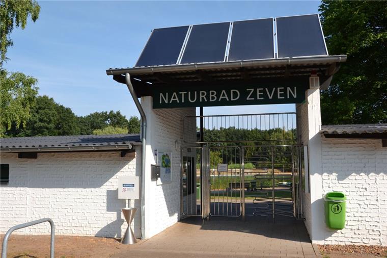 Elsdorf, Gyhum und Heeslingen sollen für das Naturbad in Zeven bezahlen Als Entschädigung dafür, dass das Heeslinger Bad im Sommer 2018 geschlossen bleiben musste, hatte der Heeslinger Gemeinderat beschlossen, den Bürgern der Gemeinde im Zevener Naturbad freien Eintritt zu spendieren.
