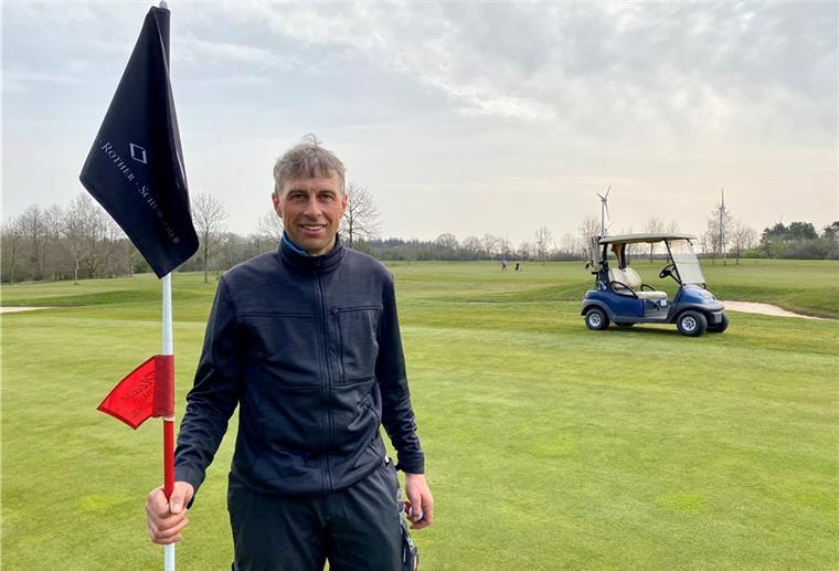 Head-Greenkeeper lüftet das Geheimnis des perfekten Golf-Rasens Als Greenkeeper braucht es Leidenschaft für den Job, ist sich Head-Greenkeeper Ralf Hahn sicher.
