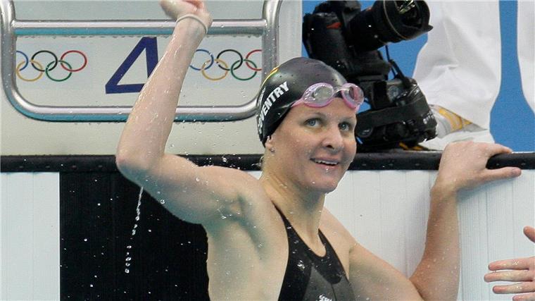Mächtigste Frau des Sports: Coventry löst IOC-Chef Bach ab Als Schwimmerin gewann die künftige IOC-Präsidentin Kirsty Coventry zweimal olympisches Gold.