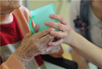 Alt und Jung leben in Mehrgenerationenhäusern zusammen. Bei den Aktionstagen werden deren Angebote vorgestellt.