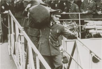 Am 1. Oktober 1958 ging Elvis Presley an der Columbuskaje von Bord des Truppentransporters „USS General Randall“. 