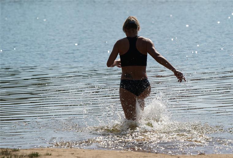 Cuxland: Hier kann man problemlos schwimmen gehen Am 15. Mai startet offiziell die Badesaison. So steht es um die Wasserqualität der Badestellen im Cuxland.