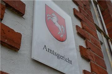 Am Amtsgericht Zeven wurde am Montagmorgen ein Fall wegen gefährlicher Körperverletzung verhandelt. Die Staatsanwaltschaft plädierte auf Freispruch.