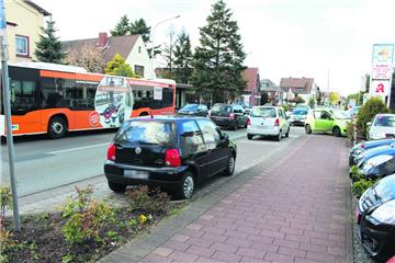 Am Dienstag hat es auf der Leher Landstraße gekracht. Eine 74-Jährige wurde schwer verletzt.