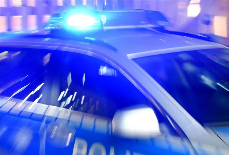 Ladendiebstahl in Geestland: Mitarbeiterin (56) wird schwer verletzt Am Donnerstagabend kam es zu einem räuberischen Diebstahl bei einem Lebensmittelmarkt in Langen.