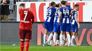 Am Ende eines turbultenden Spiels in Kaiserslautern durften die Gäste von Hertha BSC jubeln.