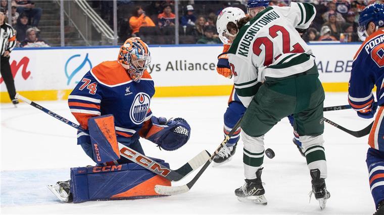 Kurioses Tor von Draisaitl - Oilers verlieren dennoch Am Ende unterlagen die Oilers den Wild mit 3:5.