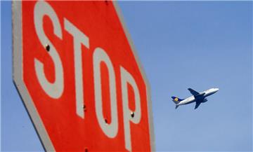 Am Flughafen in Bremen sind Terminals wegen  eines Alarms geschlossen worden. 