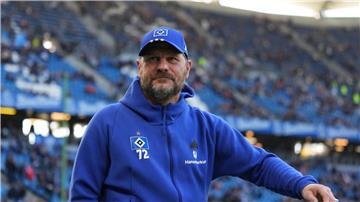 Am Freitag geht es für Trainer Steffen Baumgart und den HSV zu Eintracht Braunschweig.