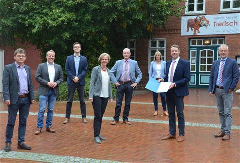 Am Mittwoch wurde der Bescheid zur Aufnahme in das Förderprogramm in Zeven übergeben.