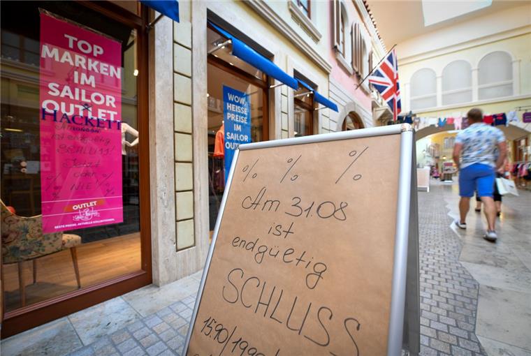 Bremerhaven: Modehaus „Sailor & Harbour“ beantragt Insolvenz Am Samstag ist für "Sailor & Harbour" im Mediterraneo in Bremerhaven endgültig Schluss.